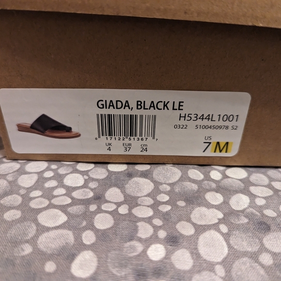 NWT Black Sandals Zodiac Size 7 - Picture 3 of 3